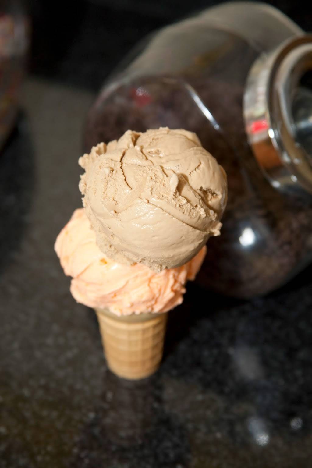 Big Olaf Creamery | restaurant | 8151 Lakewood Main St, Lakewood Ranch, FL 34202, USA | 9419070151 OR +1 941-907-0151