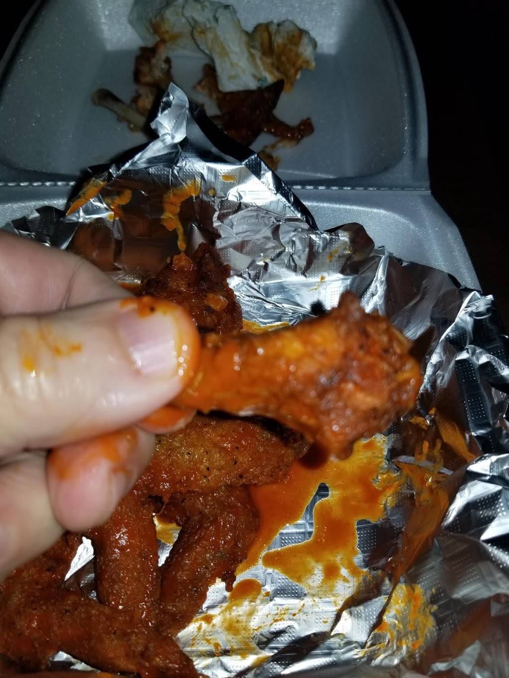 Westwego Wings | restaurant | 1445 Westbank Expy, Westwego, LA 70094, USA | 5046053478 OR +1 504-605-3478