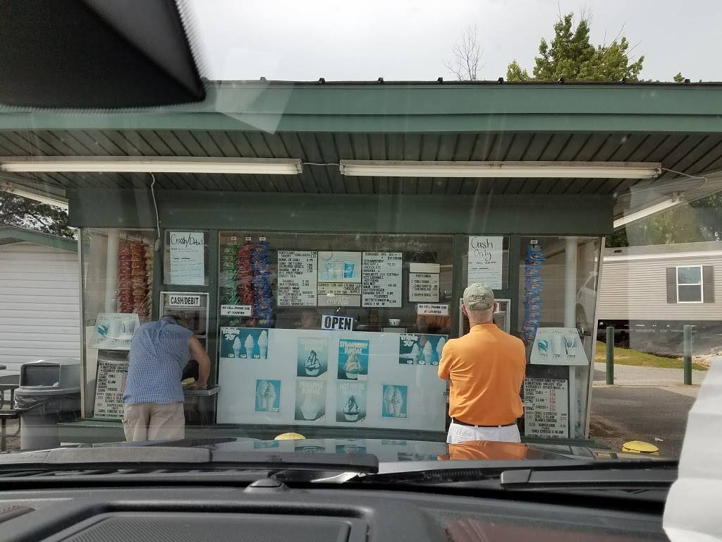 Mrs. Storys Dairy Bar | restaurant | 1900 Pepperell Pkwy, Opelika, AL 36801, USA | 3347491719 OR +1 334-749-1719