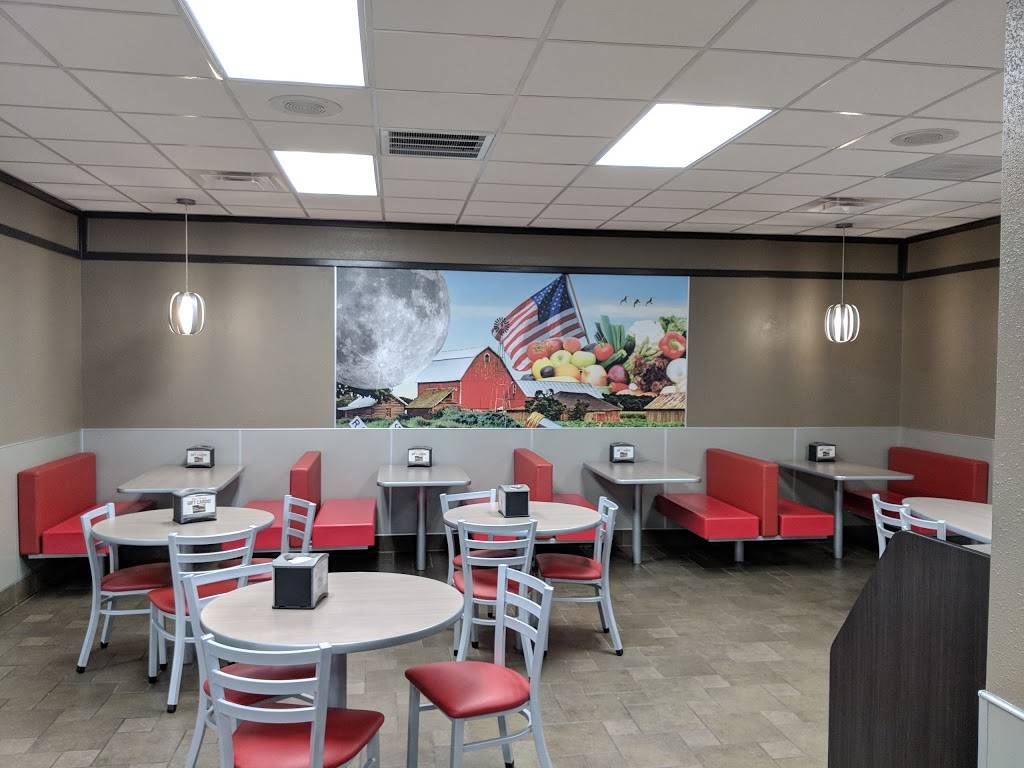 Hardees | restaurant | 1029 N Battlefield Blvd, Chesapeake, VA 23320, USA | 7575478230 OR +1 757-547-8230