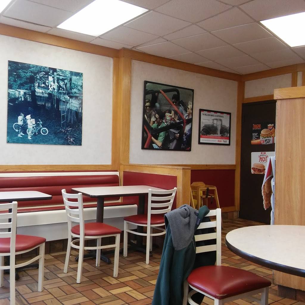 KFC | restaurant | 15616 13 Mile Rd, Beverly Hills, MI 48025, USA | 2486426740 OR +1 248-642-6740