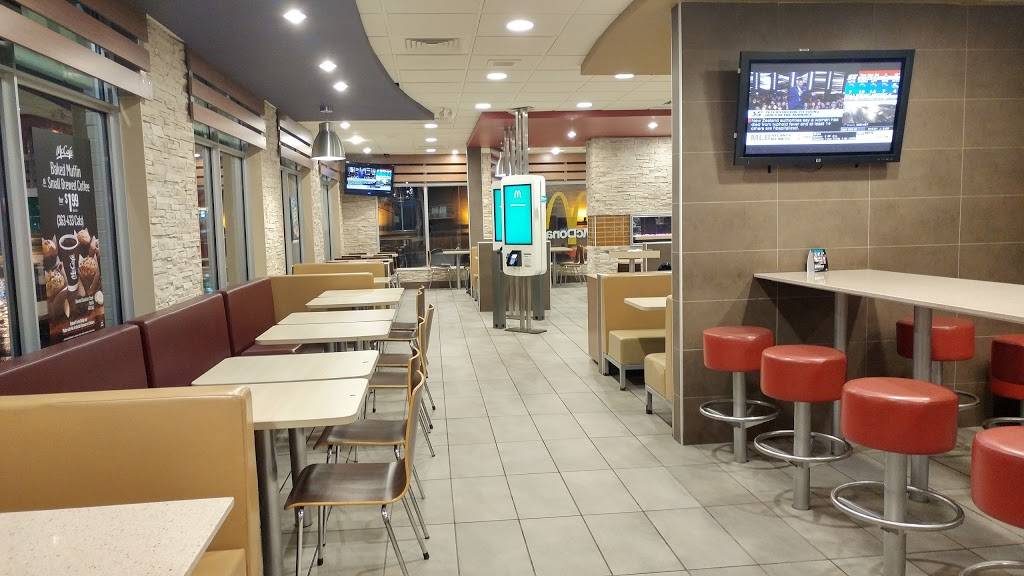 McDonalds | cafe | 195 N Queen St, Etobicoke, ON M9C 4Y1, Canada | 4166212952 OR +1 416-621-2952