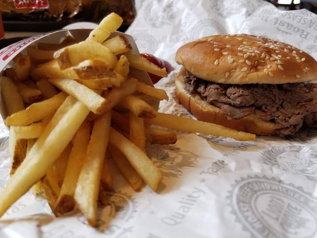 Lions Choice | restaurant | 10765 Sunset Hills Plaza, St. Louis, MO 63127, USA | 3149849233 OR +1 314-984-9233