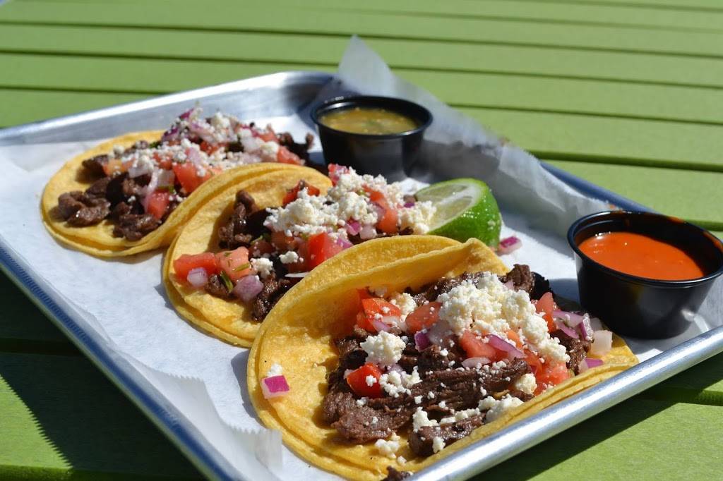 The Pier Cantina and Sandbar | restaurant | 412 1st St N, Jacksonville Beach, FL 32250, USA | 9042466454 OR +1 904-246-6454