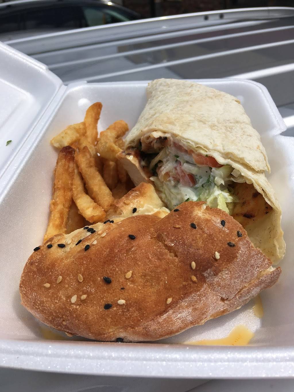 Barbarossa Pizza & Kebabs | meal delivery | 1460 Whalley Ave, New Haven, CT 06515, USA | 2033899894 OR +1 203-389-9894