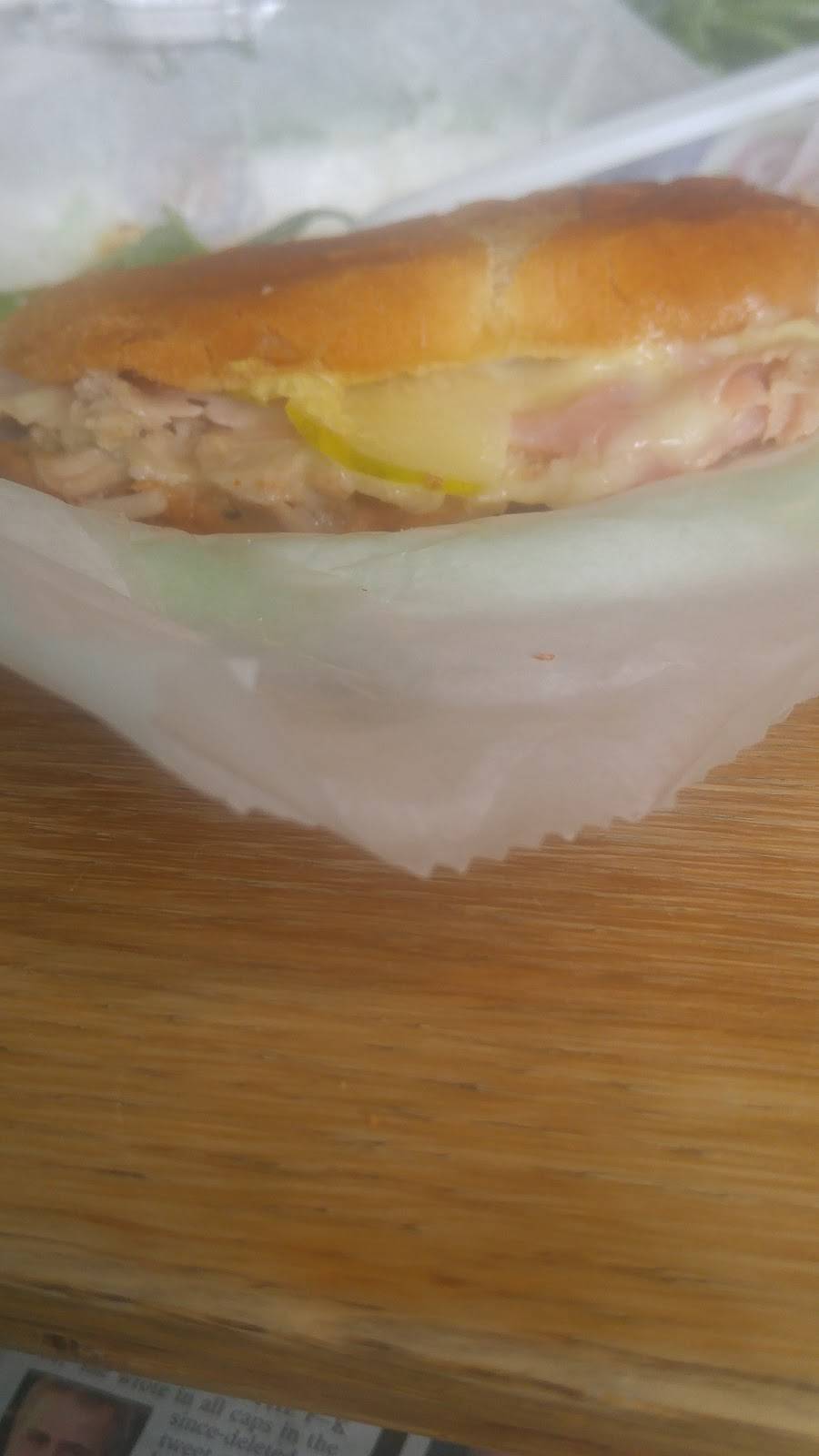 Avenue Deli | restaurant | 1272 Springfield Ave, New Providence, NJ 07974, USA | 9084646766 OR +1 908-464-6766