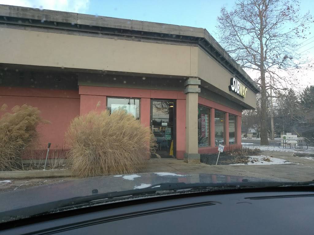 Subway | restaurant | 1562 Akron Peninsula Rd #122, Akron, OH 44313, USA | 3309457827 OR +1 330-945-7827