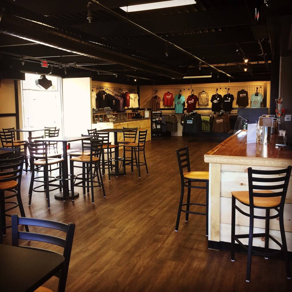 Thomas Hooker Brewery | restaurant | 16 Tobey Rd, Bloomfield, CT 06002, USA | 8602423111 OR +1 860-242-3111