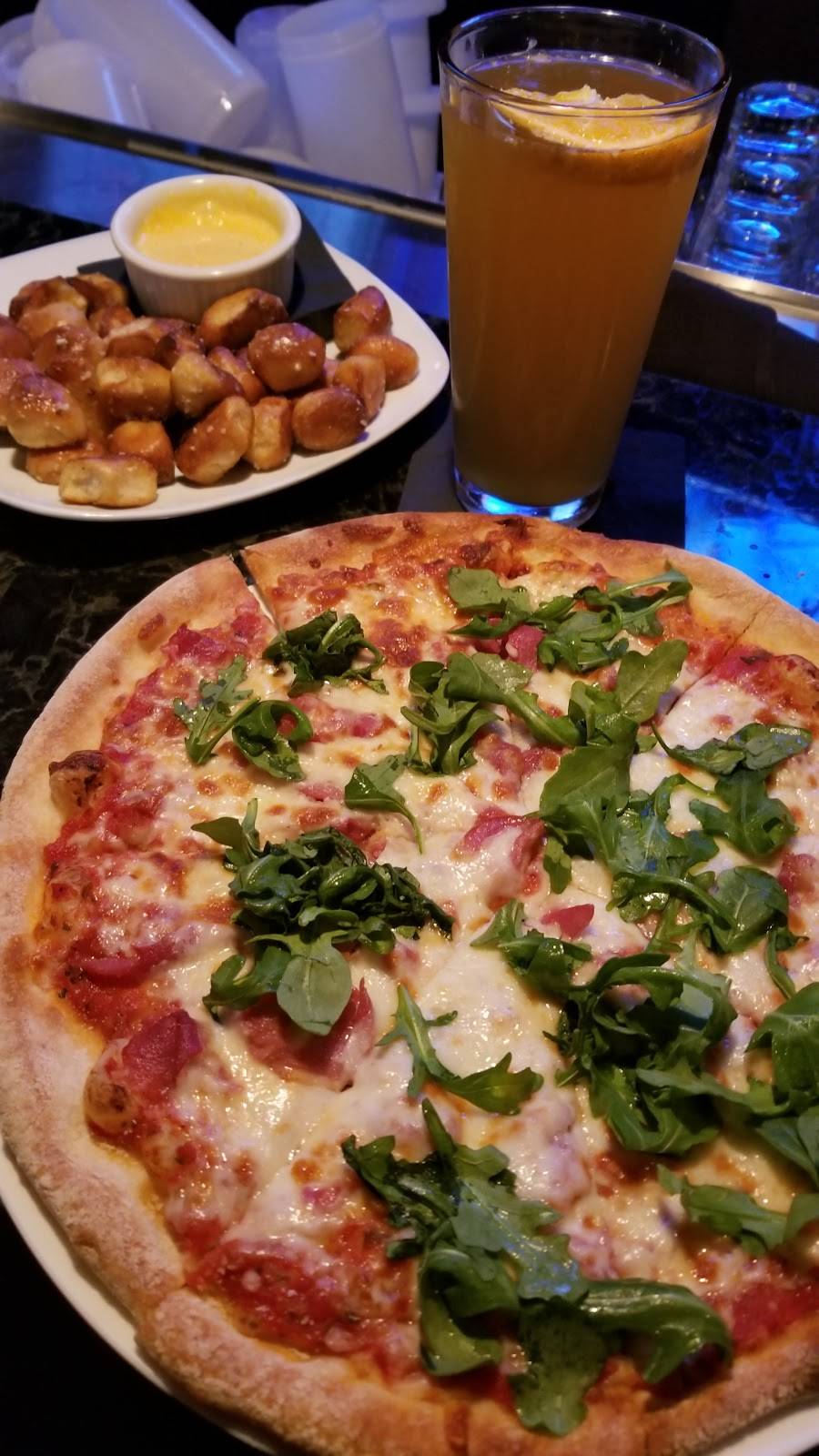 Docklands Riverfront | restaurant | 110 West St, Wilmington, DE 19801, USA | 3026586626 OR +1 302-658-6626