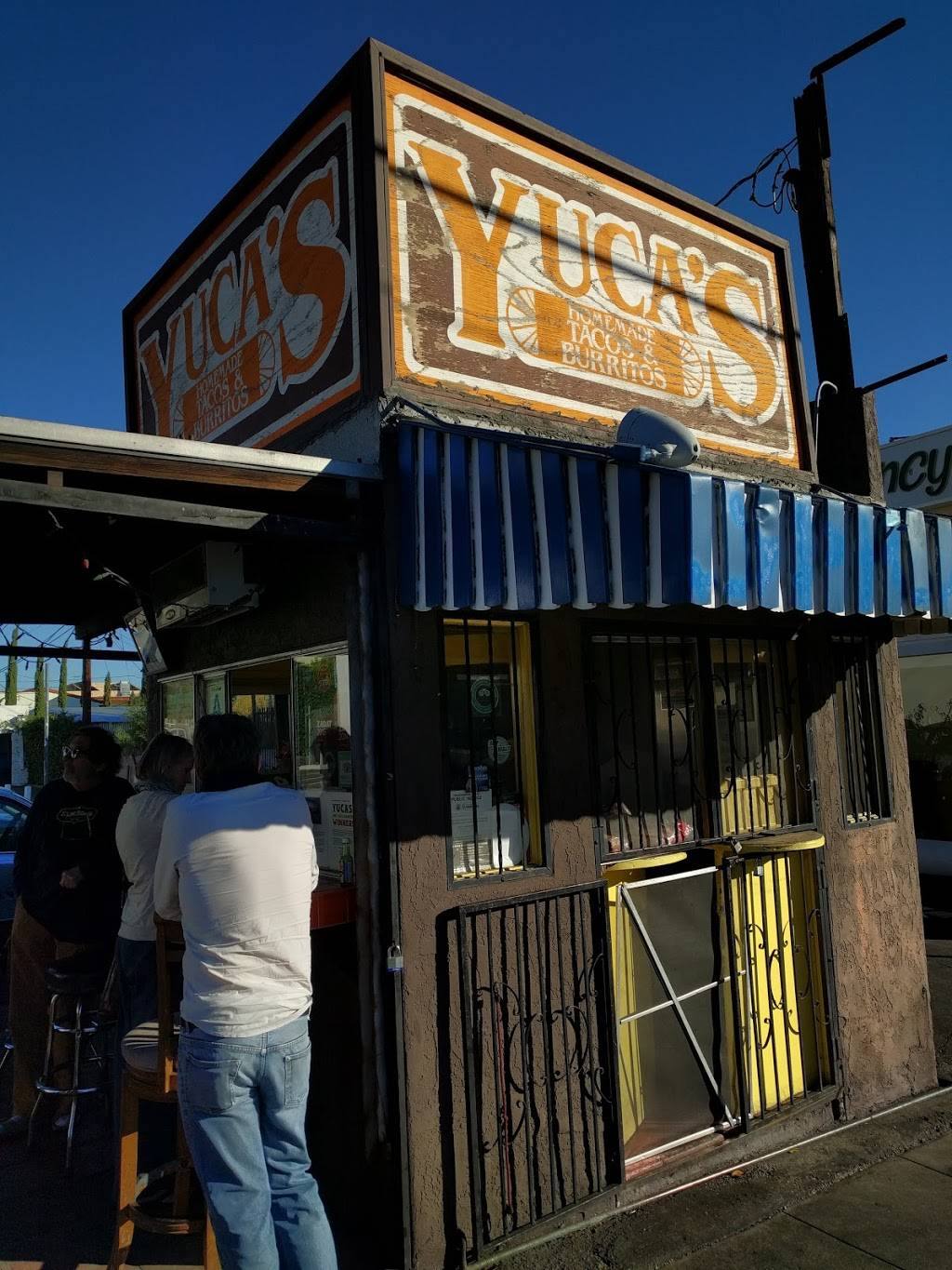 Yucas | restaurant | 2056 Hillhurst Ave, Los Angeles, CA 90027, USA | 3236621214 OR +1 323-662-1214