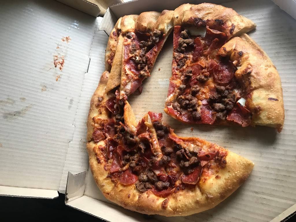 Pizza Hut | meal takeaway | 16970 Alico Mission Way Suite 302, Fort Myers, FL 33908, USA | 2394891577 OR +1 239-489-1577