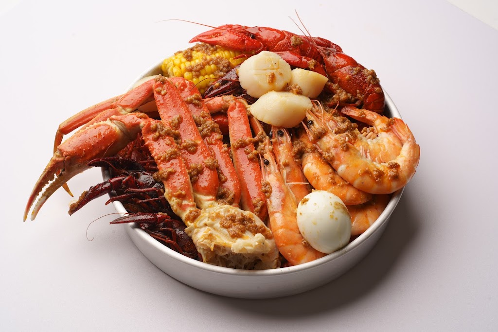 The Crawfish Hut Seattle | restaurant | 15706 1st Ave S, Burien, WA 98148, USA | 2062226789 OR +1 206-222-6789