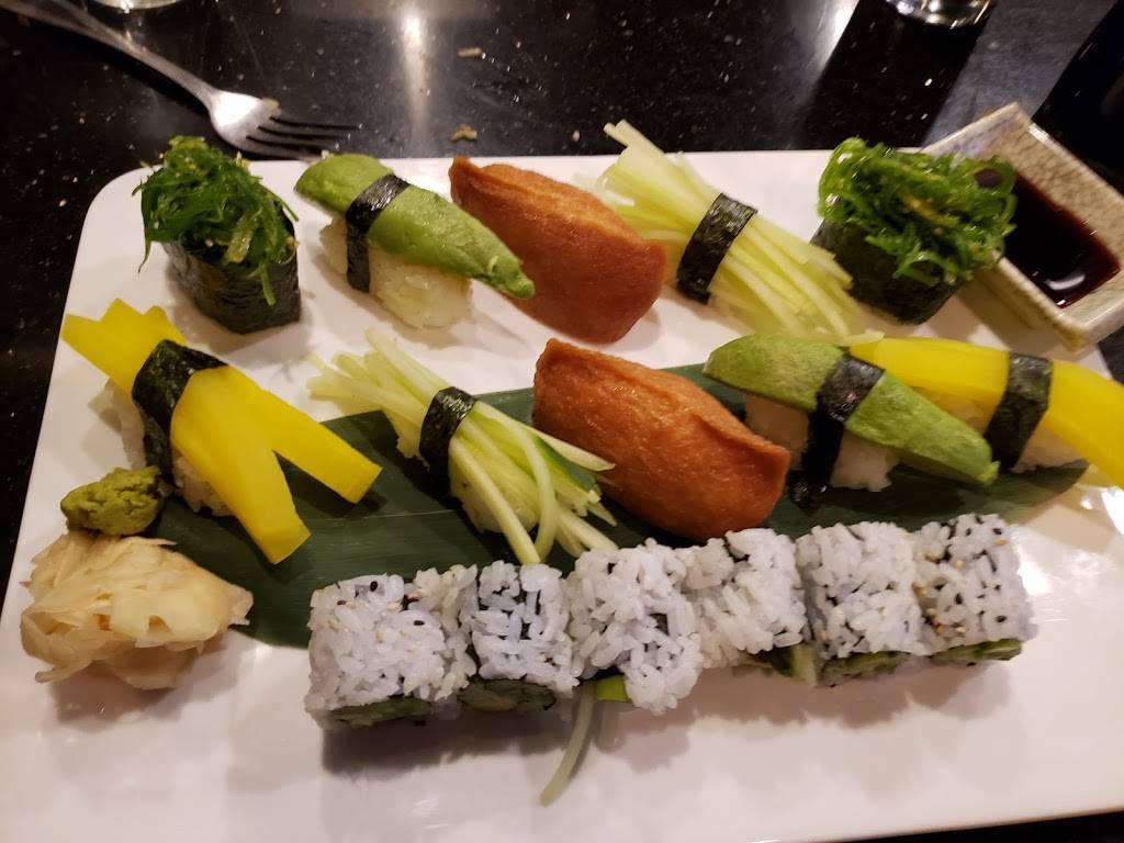 Sapporo Hibachi Steakhouse And Sushi | restaurant | 32030 Plymouth Rd, Livonia, MI 48150, USA | 7346568888 OR +1 734-656-8888