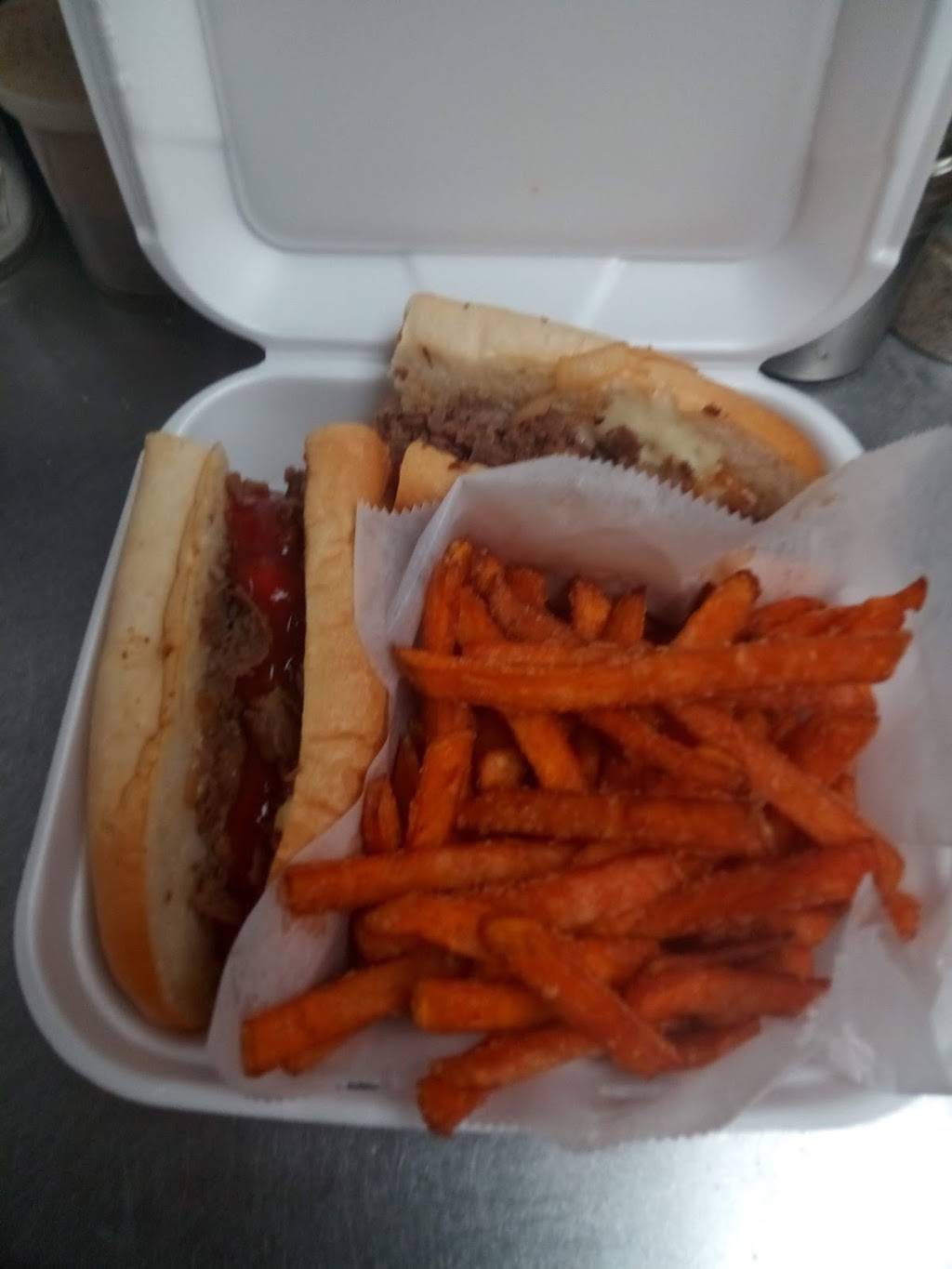 Tonys Palace Pizza | meal delivery | 4860 N Broad St, Philadelphia, PA 19141, USA | 2154555610 OR +1 215-455-5610