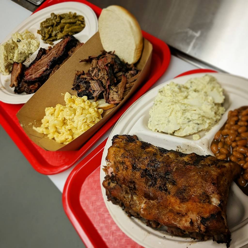 Game Day BBQ | restaurant | 165 W Main St, Duncan, SC 29334, USA | 8642496787 OR +1 864-249-6787