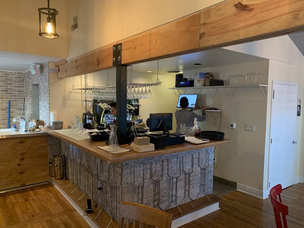 Coral House Italian Restaurant | restaurant | 1762 Coral Way, Miami, FL 33145, USA | 7865023238 OR +1 786-502-3238