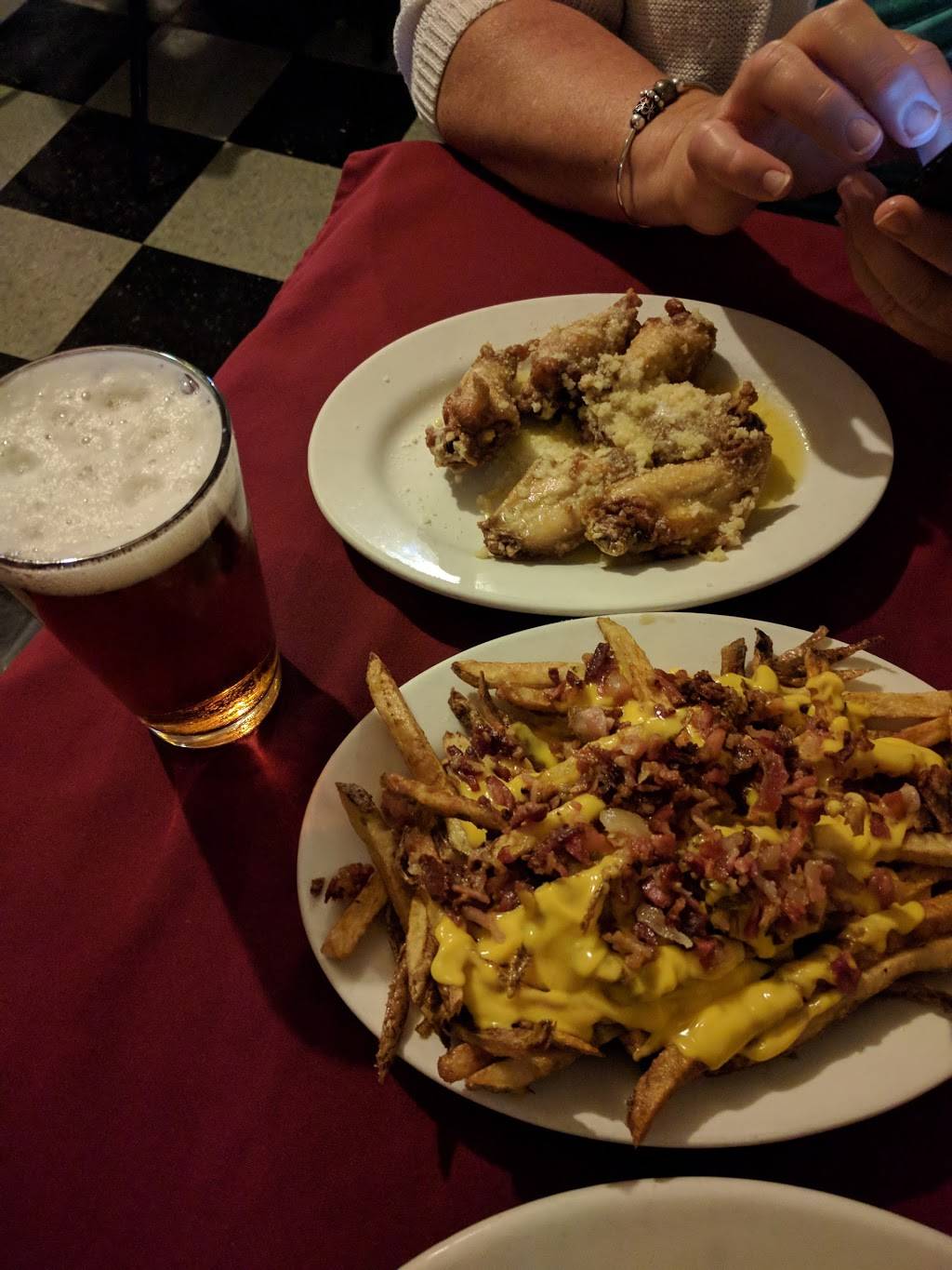 Kickin Kadilaks Bar and Grill | restaurant | 17 S Front St, York Haven, PA 17370, USA | 7172666976 OR +1 717-266-6976