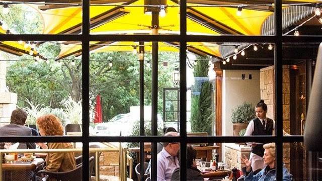 The Honor Bar | restaurant | 26 Highland Park Village, Dallas, TX 75205, USA | 2147800956 OR +1 214-780-0956