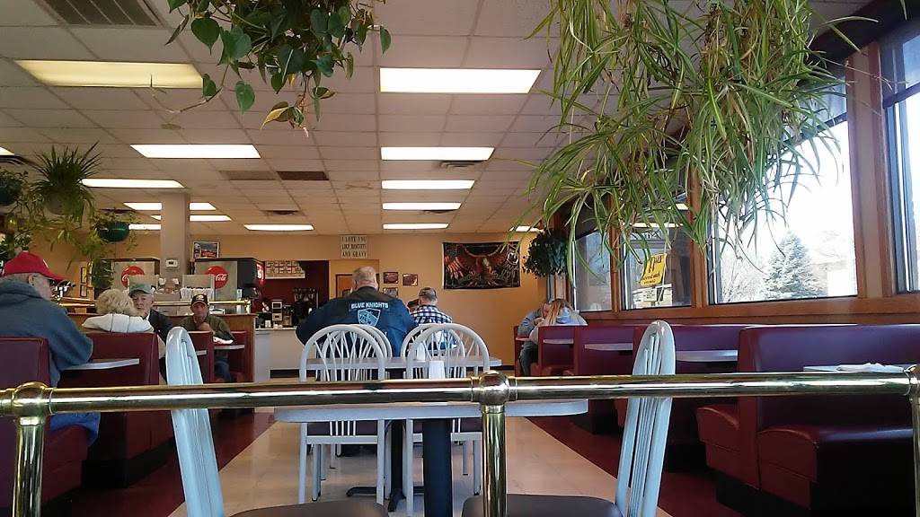 Macs Restaurants | restaurant | 1121 W McGalliard Rd, Muncie, IN 47303, USA | 7652895060 OR +1 765-289-5060