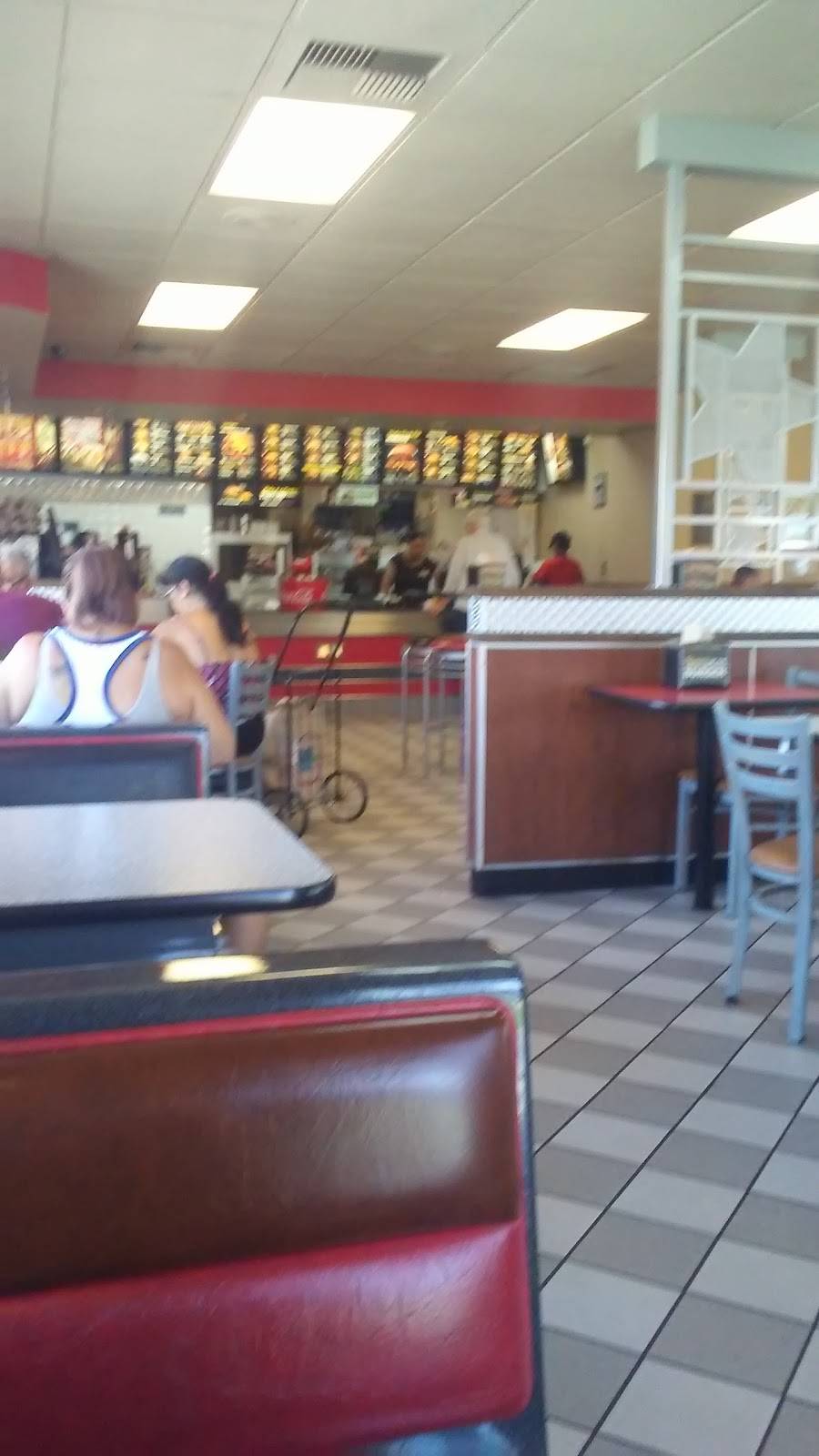 Carls Jr. | restaurant | 15360 Whittier Blvd, Whittier, CA 90603, USA | 5629021974 OR +1 562-902-1974