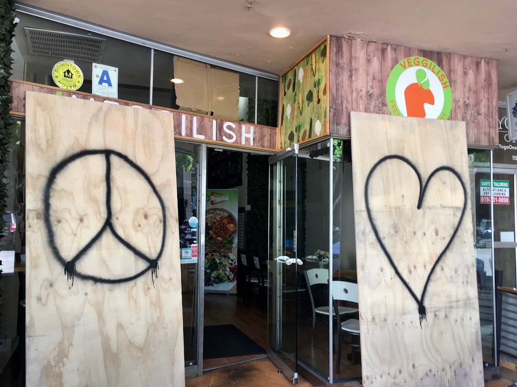 Veggilish | restaurant | 1146 7th Ave, San Diego, CA 92101, USA | 6197983381 OR +1 619-798-3381