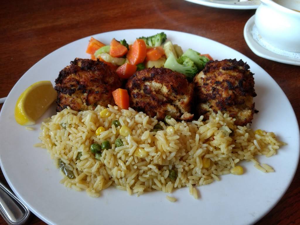 Brass Rail Bar & Grill | restaurant | 89 Freneau Ave, Matawan, NJ 07747, USA | 7322908400 OR +1 732-290-8400