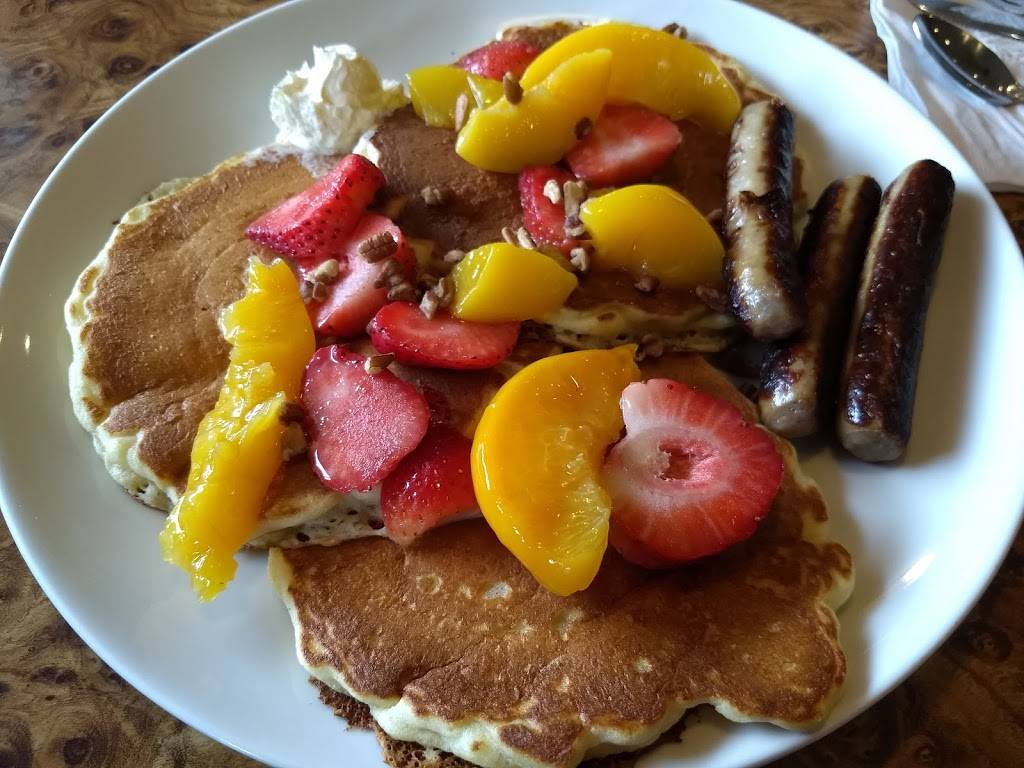 Gails Carriage Inn | restaurant | 1145 Elmhurst Rd, Des Plaines, IL 60016, USA | 8477589407 OR +1 847-758-9407