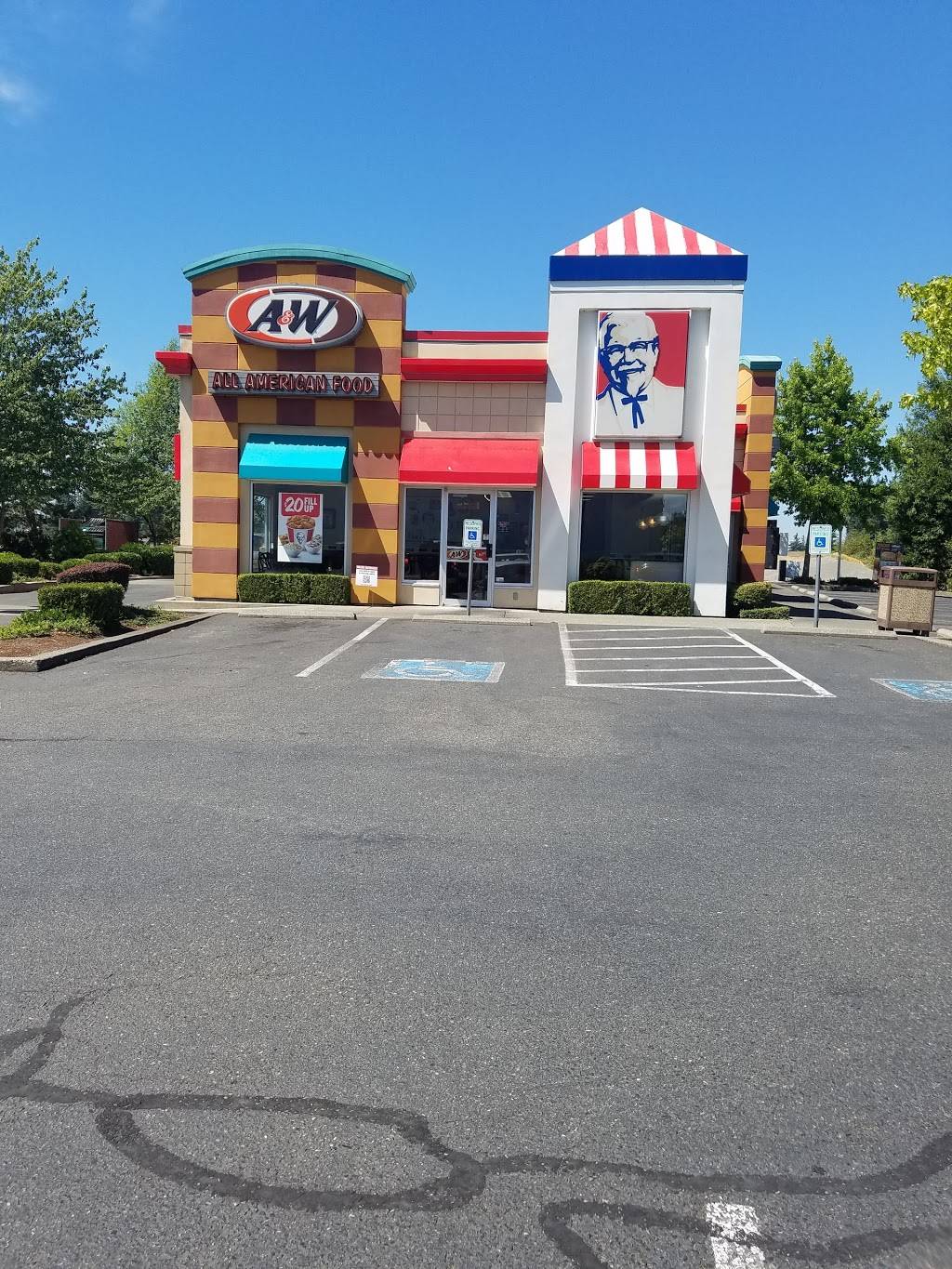A&W | restaurant | State East, 20601 WA-410, Sumner, WA 98390, USA | 2538627040 OR +1 253-862-7040
