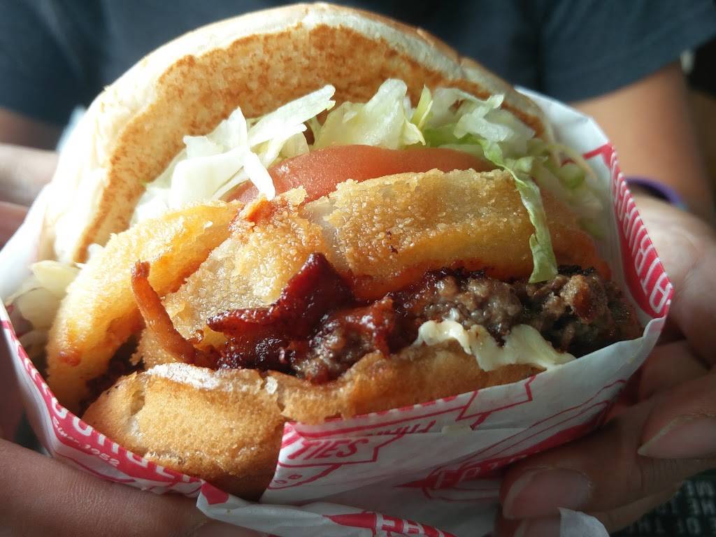 Fatburger | restaurant | 11968 Garvey Ave, El Monte, CA 91732, USA | 6264165018 OR +1 626-416-5018