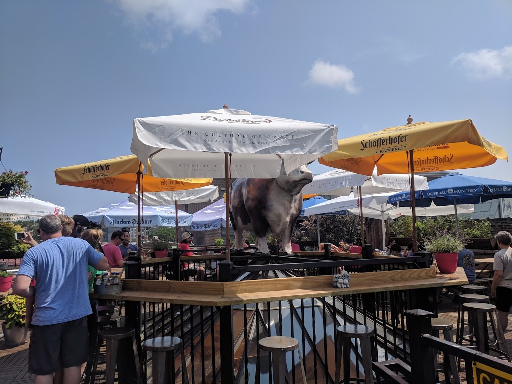 Genes Sausage Shop and Delicatessen | restaurant | 4750 N Lincoln Ave, Chicago, IL 60625, USA | 7737287243 OR +1 773-728-7243