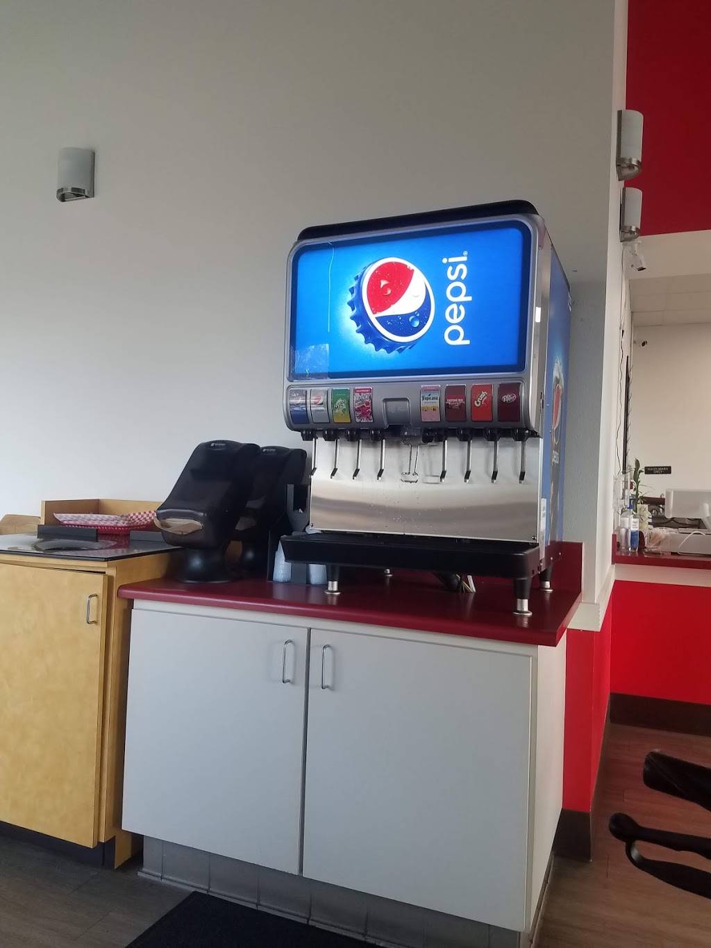 Falafel Guys | restaurant | 362 N Walton Ave, Yuba City, CA 95993, USA | 5306457200 OR +1 530-645-7200