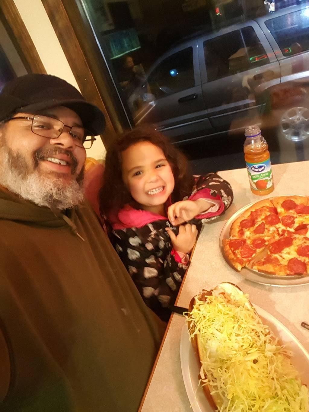 Tolys Pizza | restaurant | 1020 MA-28, South Yarmouth, MA 02664, USA | 5086947724 OR +1 508-694-7724