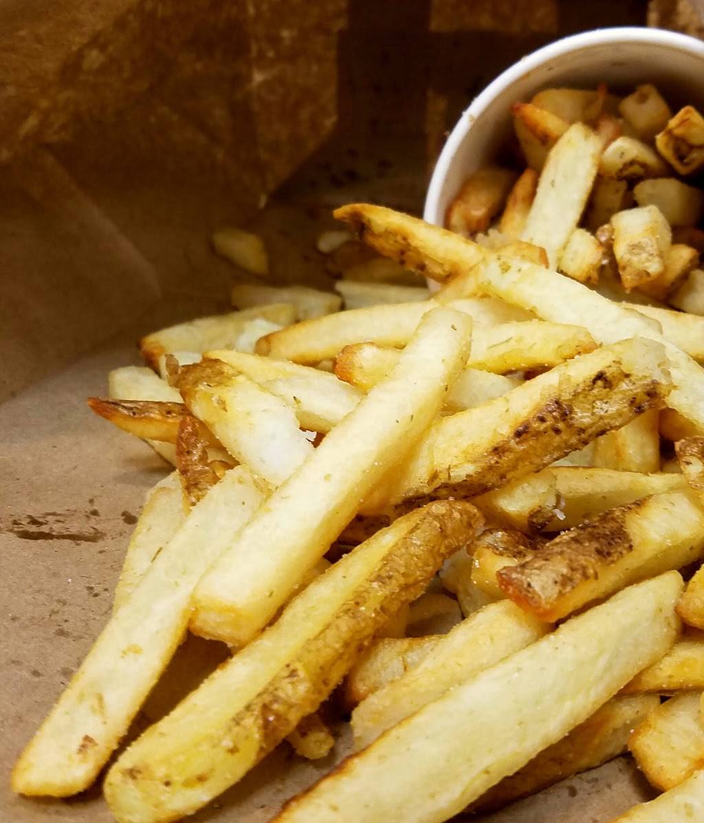 Five Guys | meal takeaway | 170 Bath Rd, Brunswick, ME 04011, USA | 2074064359 OR +1 207-406-4359