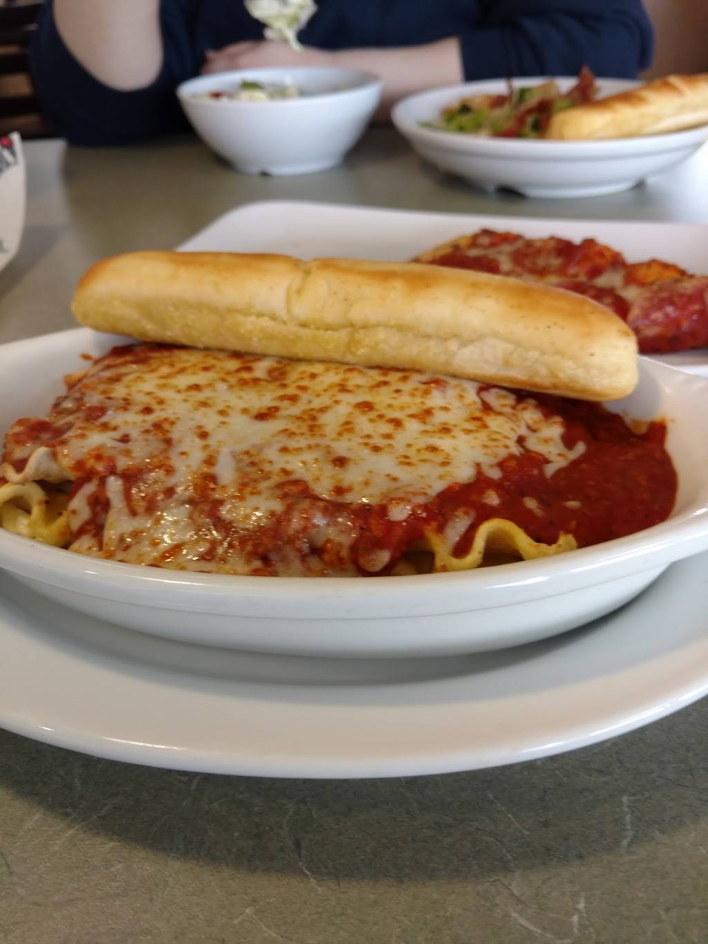 Fazolis | restaurant | 5909 Covington Rd, Fort Wayne, IN 46804, USA | 2604362180 OR +1 260-436-2180