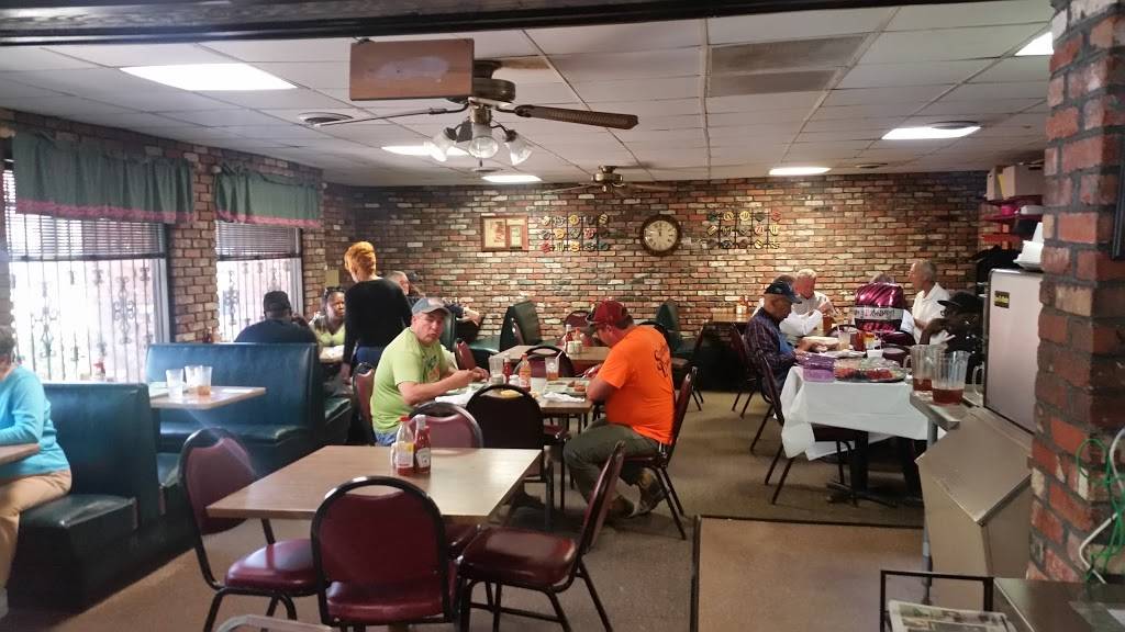 Royal Cafe | restaurant | 600 11th St, Columbus, GA 31901, USA | 7063229149 OR +1 706-322-9149