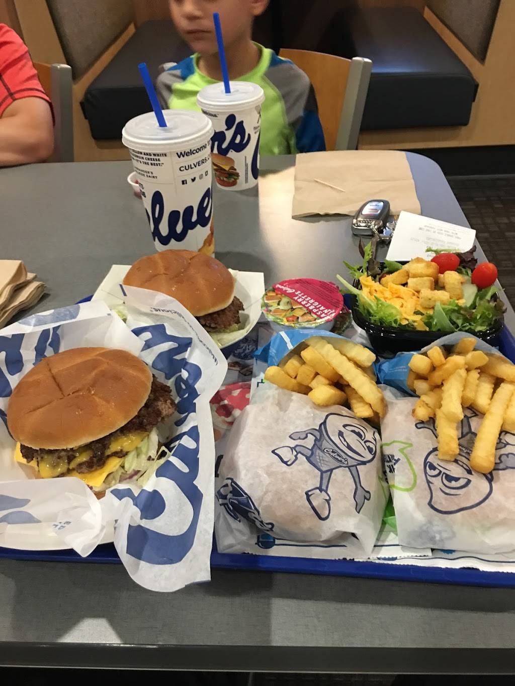 Culvers | restaurant | 6500 N Newburgh Rd, Westland, MI 48185, USA | 7345951883 OR +1 734-595-1883