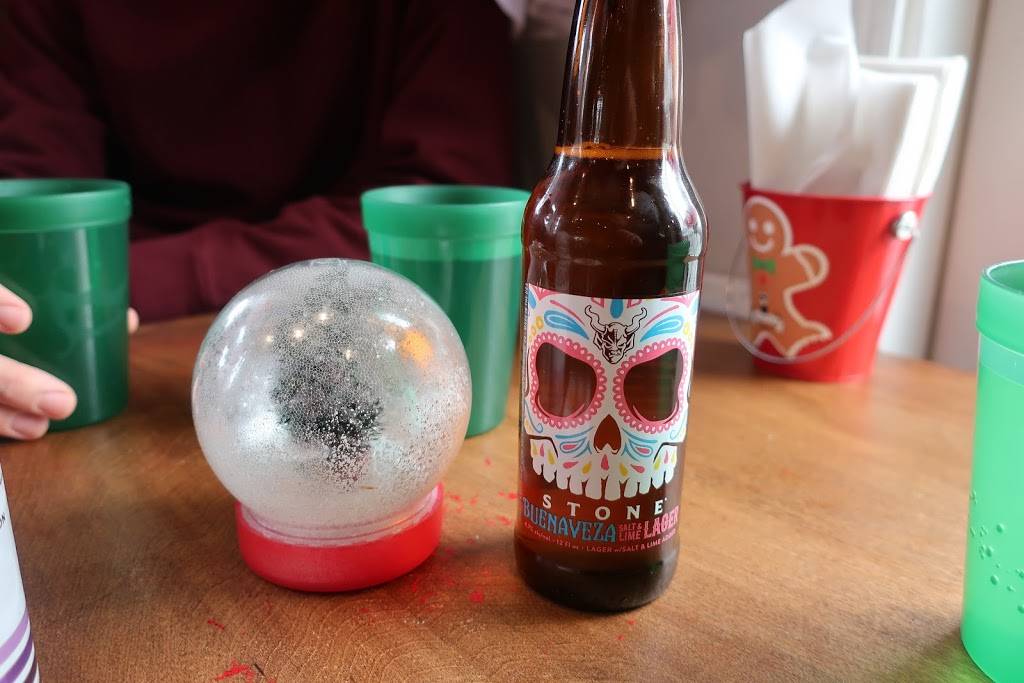 Craft and Taco Lounge | restaurant | 511 W Valley Pkwy, Escondido, CA 92025, USA | 4429995858 OR +1 442-999-5858