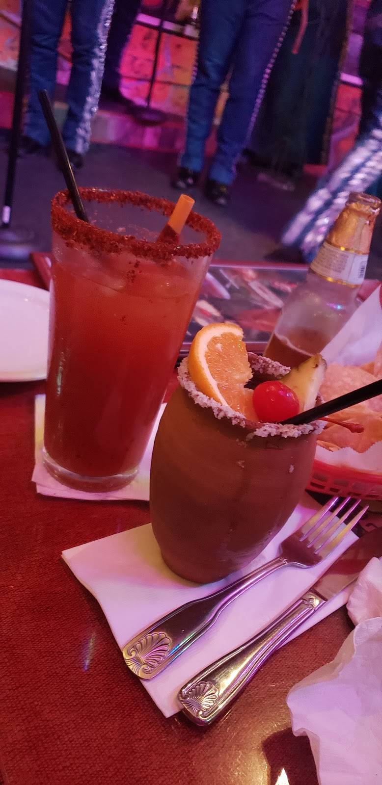 Fiesta Mexicana | restaurant | 1105 Whittier Blvd, Montebello, CA 90640, USA | 3237283097 OR +1 323-728-3097