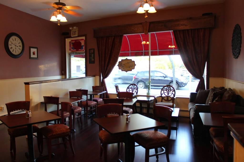 Rosies Room Bake Shoppe & Cafe | cafe | 925 N Broadway, Massapequa, NY 11758, USA | 5167972600 OR +1 516-797-2600