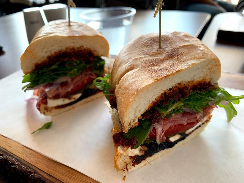 Locale | restaurant | 1727 18th St, Bakersfield, CA 93301, USA | 6613229090 OR +1 661-322-9090