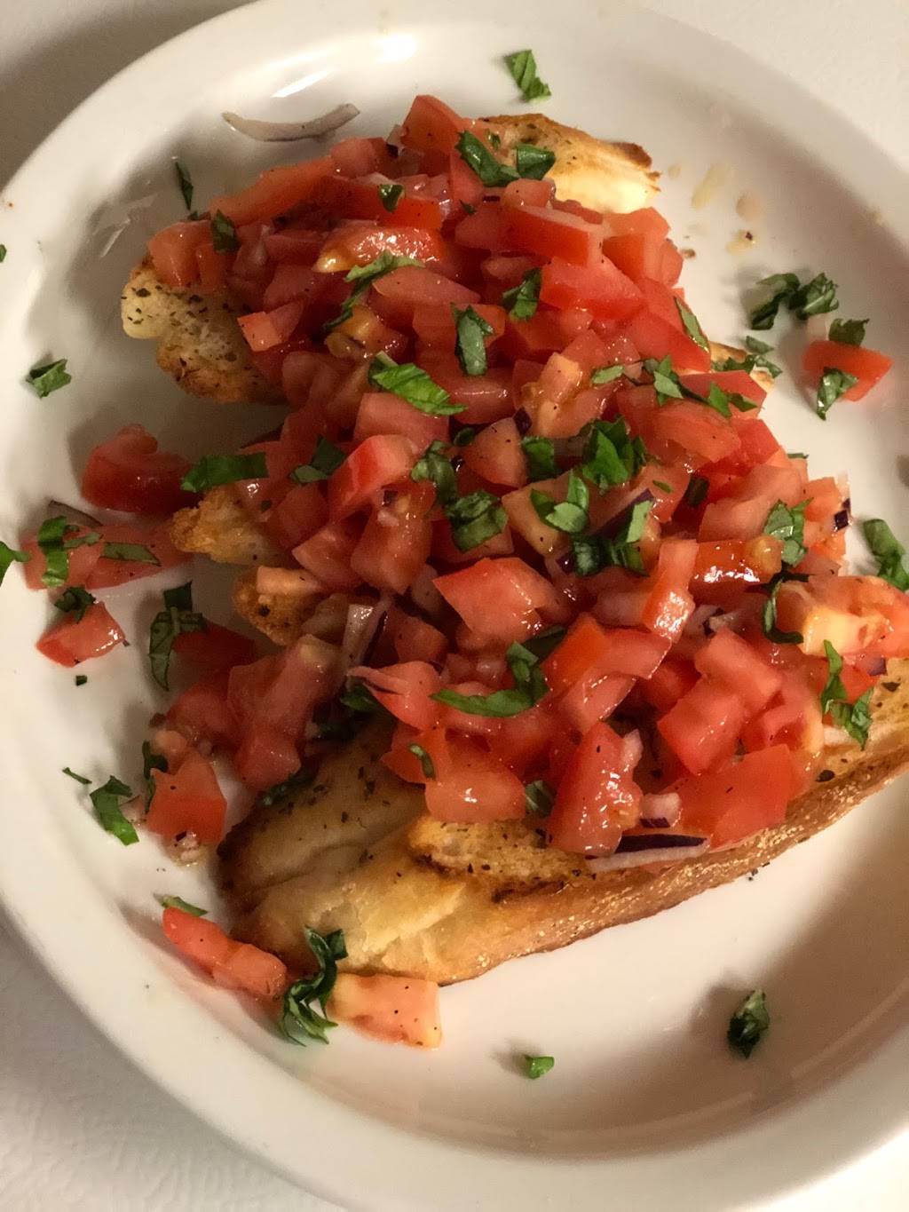 Joes Pizza | restaurant | 5747 W Higgins Ave, Chicago, IL 60630, USA | 7736852301 OR +1 773-685-2301