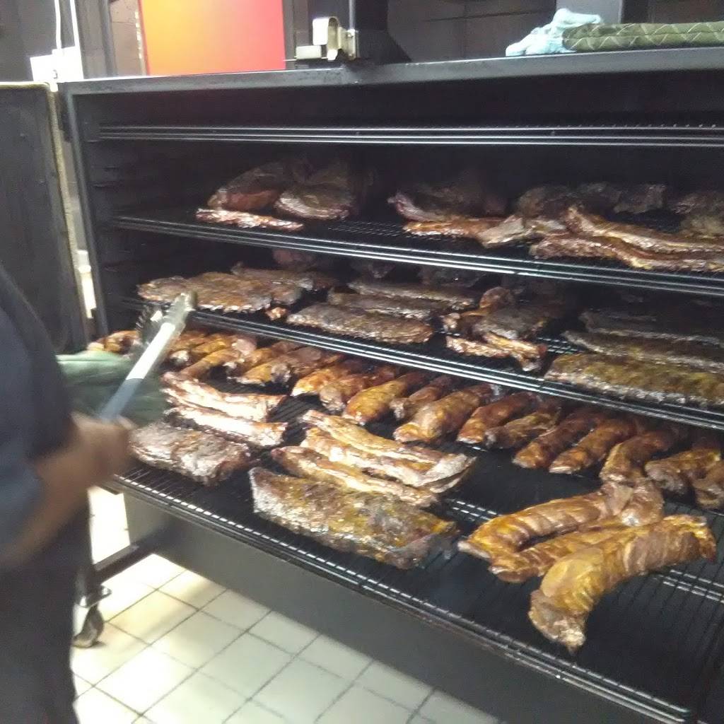 Popn Smoked BBQ | restaurant | 13849 Eight Mile Rd, Detroit, MI 48235, USA | 3133978109 OR +1 313-397-8109