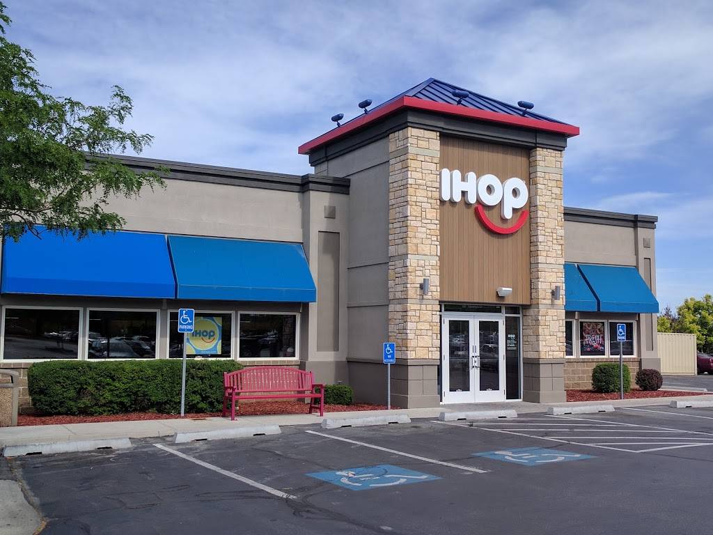 IHOP | restaurant | 7188 Plaza Center Dr, West Jordan, UT 84084, USA | 8012601930 OR +1 801-260-1930
