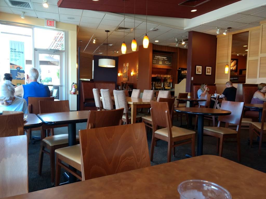 St. Louis Bread Co. | bakery | 6683 Edwardsville Crossing Dr, Edwardsville, IL 62025, USA | 6186592350 OR +1 618-659-2350