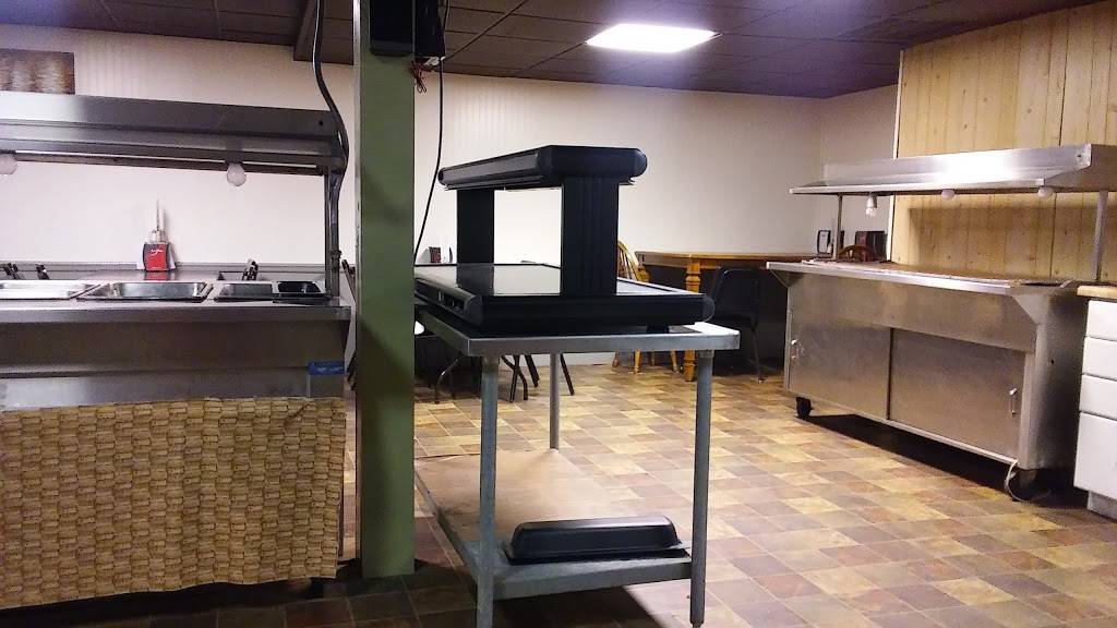 Pizza Pit | restaurant | 601 W North Ave, Flora, IL 62839, USA | 6186628185 OR +1 618-662-8185