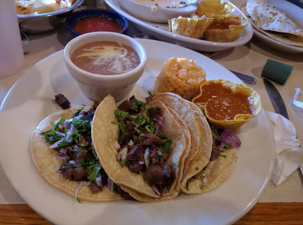 La Parrilla Mexican Restaurant | restaurant | 29 South Marietta Pkwy SW, Marietta, GA 30060, USA | 7704270055 OR +1 770-427-0055