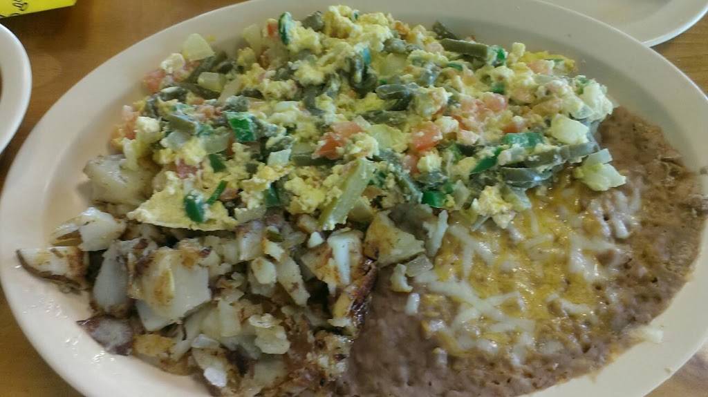 Patsys Country Kitchen | restaurant | 1221 N State St, San Jacinto, CA 92583, USA | 9514876171 OR +1 951-487-6171