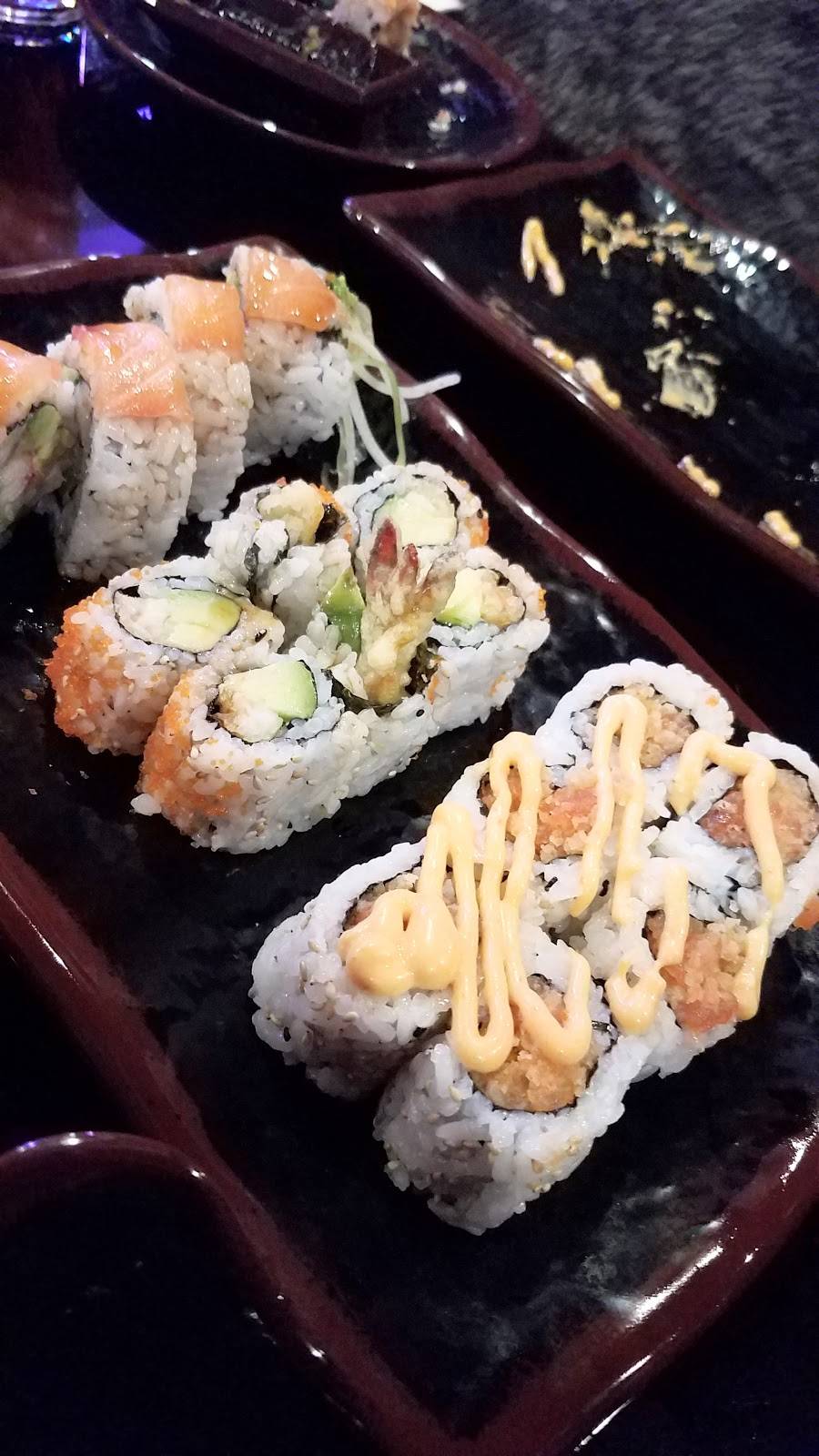 Akame Sushi | restaurant | 4056 Commonwealth Ave, Eau Claire, WI 54701, USA | 7158956658 OR +1 715-895-6658