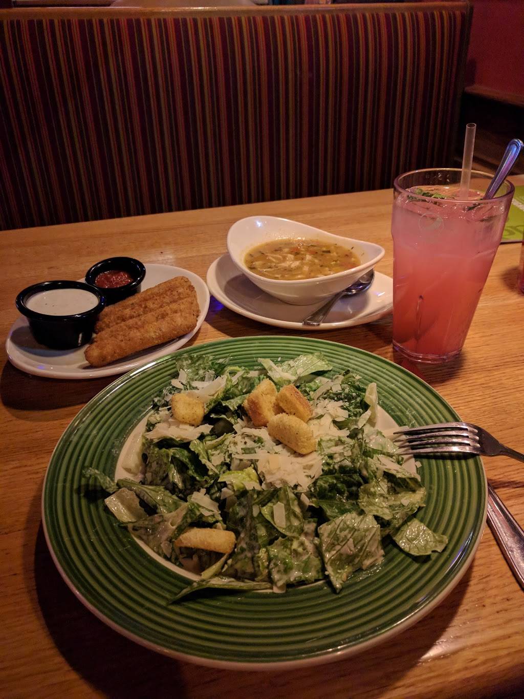 Applebees Grill + Bar | restaurant | 3281 Coach Ln, Cameron Park, CA 95682, USA | 5306778677 OR +1 530-677-8677