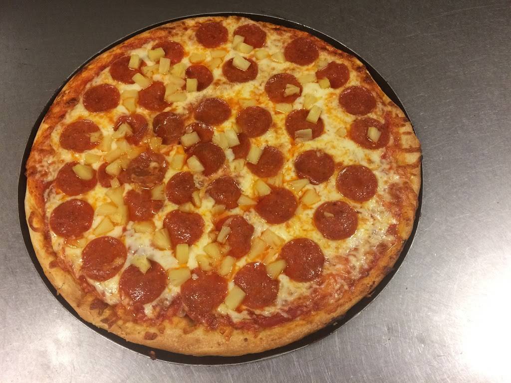 Zanis Pizza | restaurant | 184 Wakelee Ave, Ansonia, CT 06401, USA | 2037325859 OR +1 203-732-5859